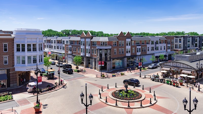 Crocker Park Cleveland food