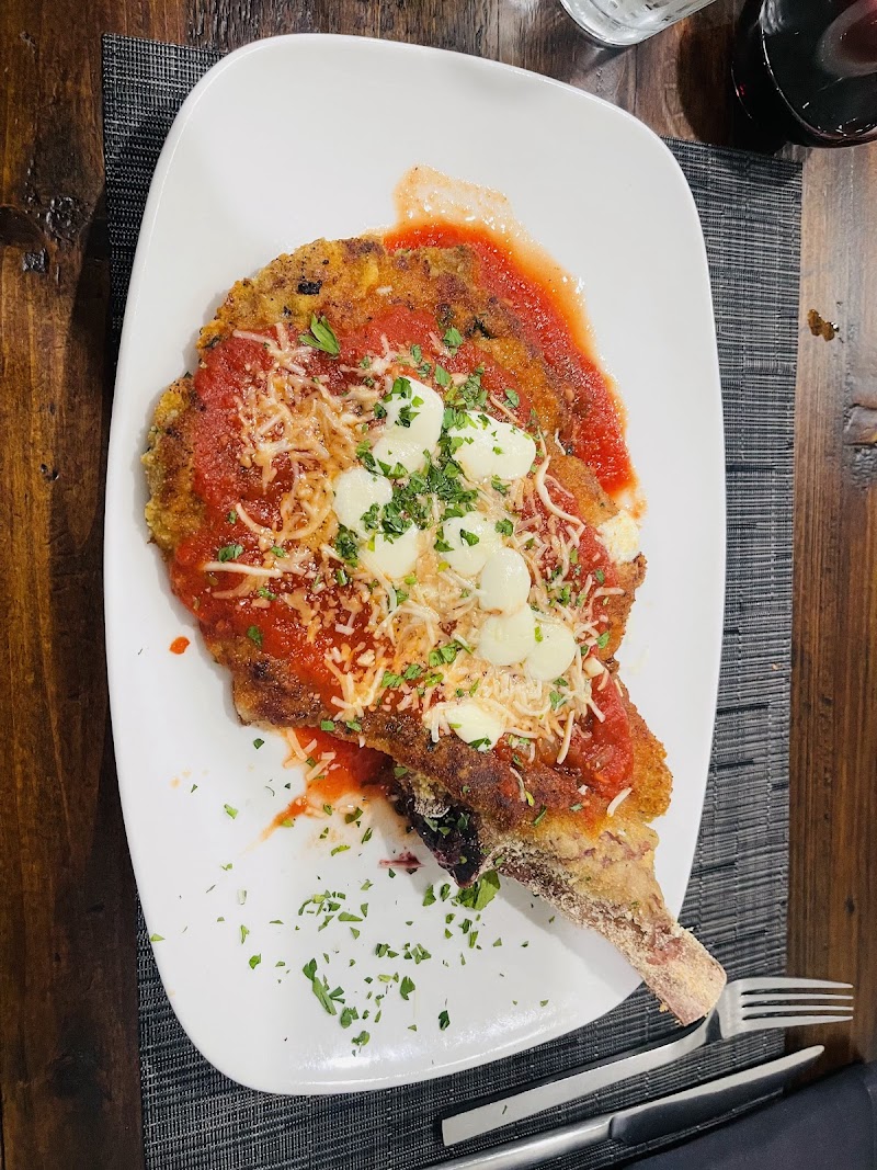 Casa Rosa Cucina Red House Kitchen Cleveland atmosphere