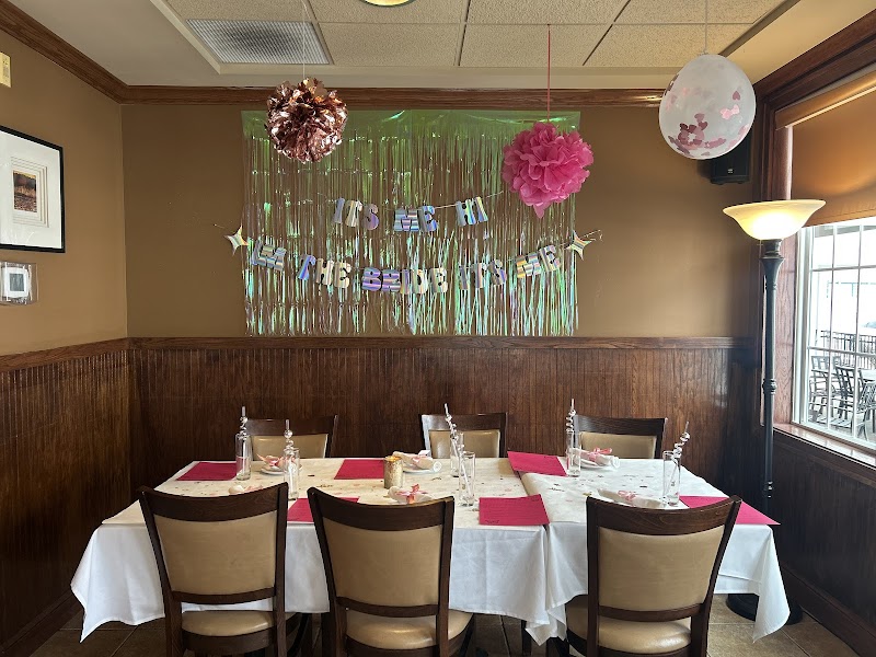 Glenwillow Grille Cleveland atmosphere