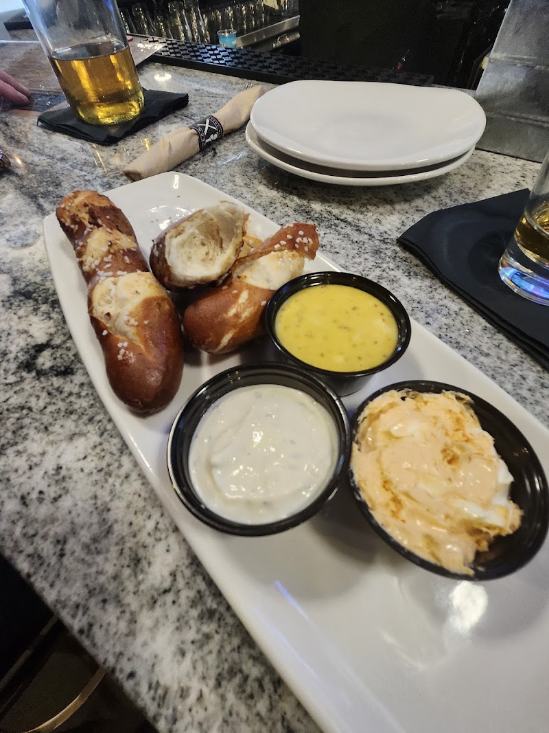Tavern Six - Chagrin Falls in Cleveland