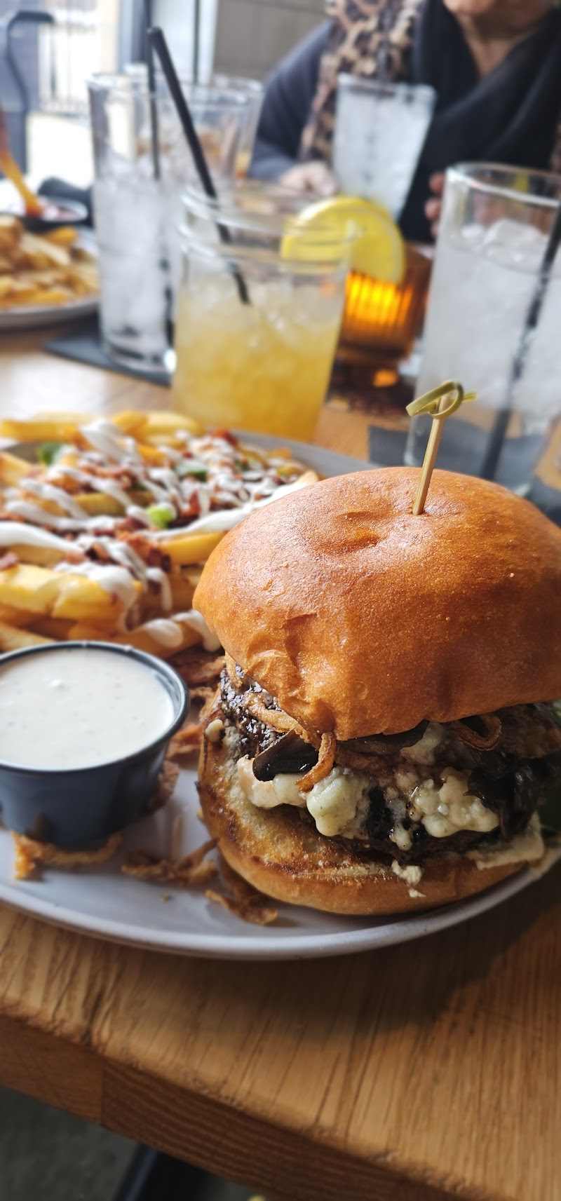 Rail Craft Kitchen & Bar - Strongsville Cleveland atmosphere