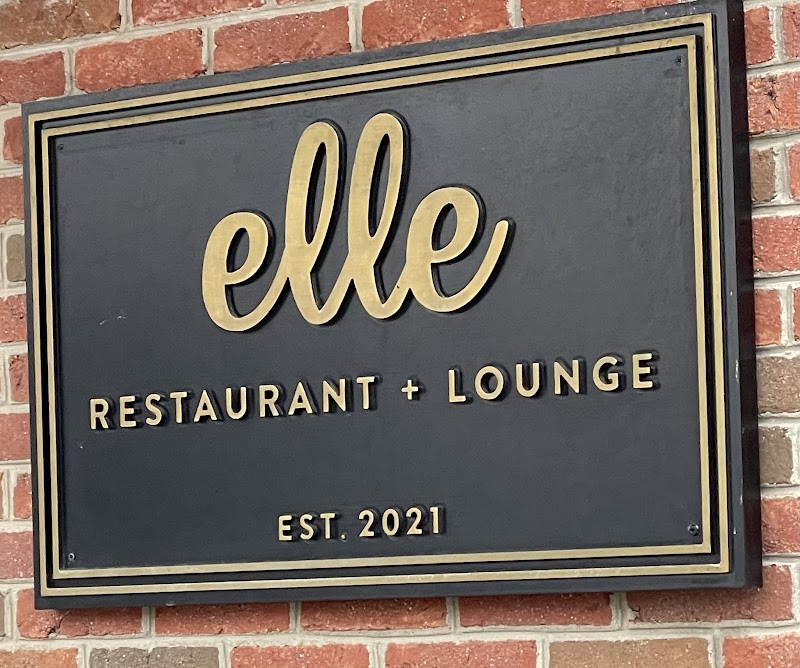 Elle Restaurant & Lounge Cleveland atmosphere