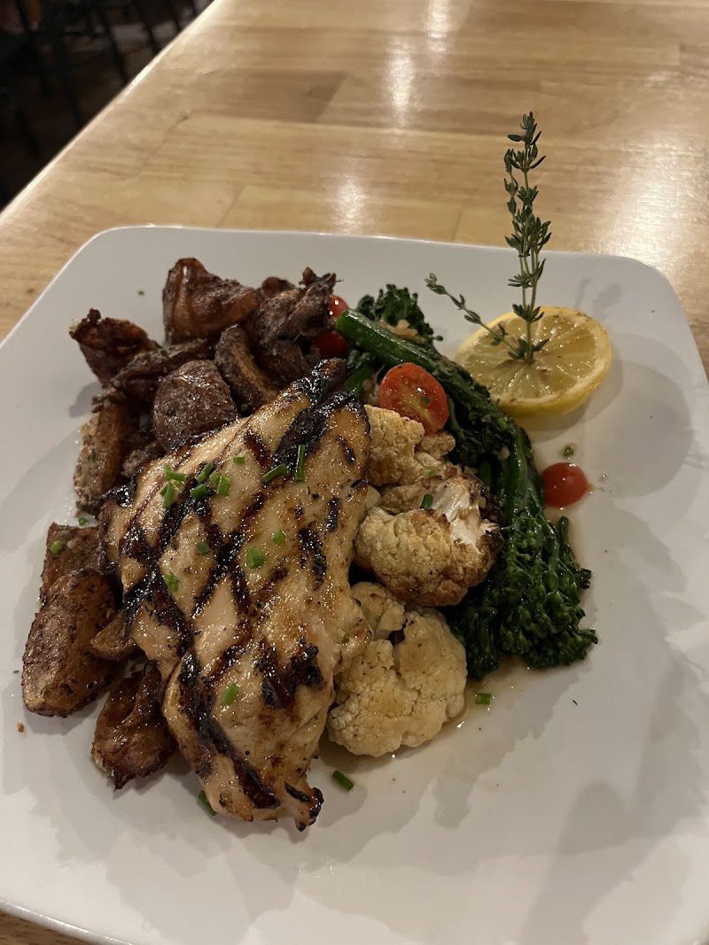 56 Kitchen - Solon Cleveland atmosphere