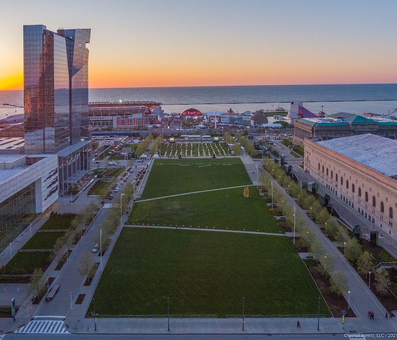 The Mall Cleveland atmosphere