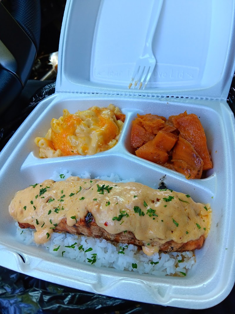 Gram Gram's Soulfood Cleveland atmosphere