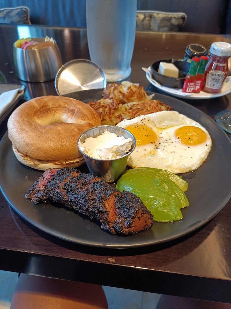 TURN Bar + Kitchen Cleveland atmosphere