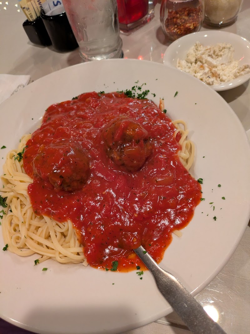 Fratello's Italian Restaurant Cleveland atmosphere