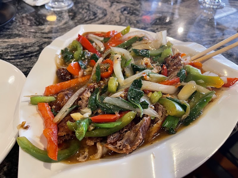 RAAN THAI Cleveland atmosphere