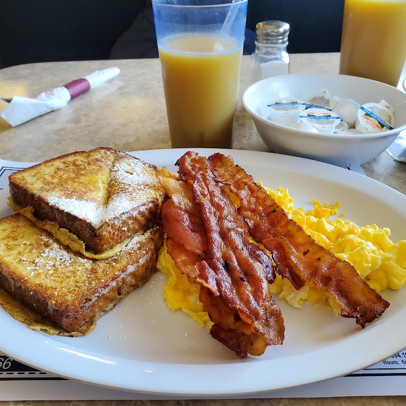 Harvard Inn Restaurant Cleveland food