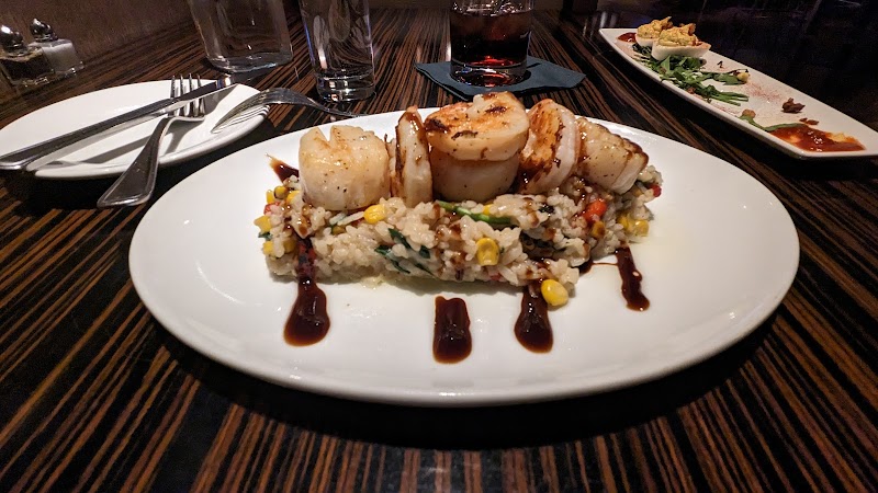 Rosewood Grill Westlake Cleveland atmosphere