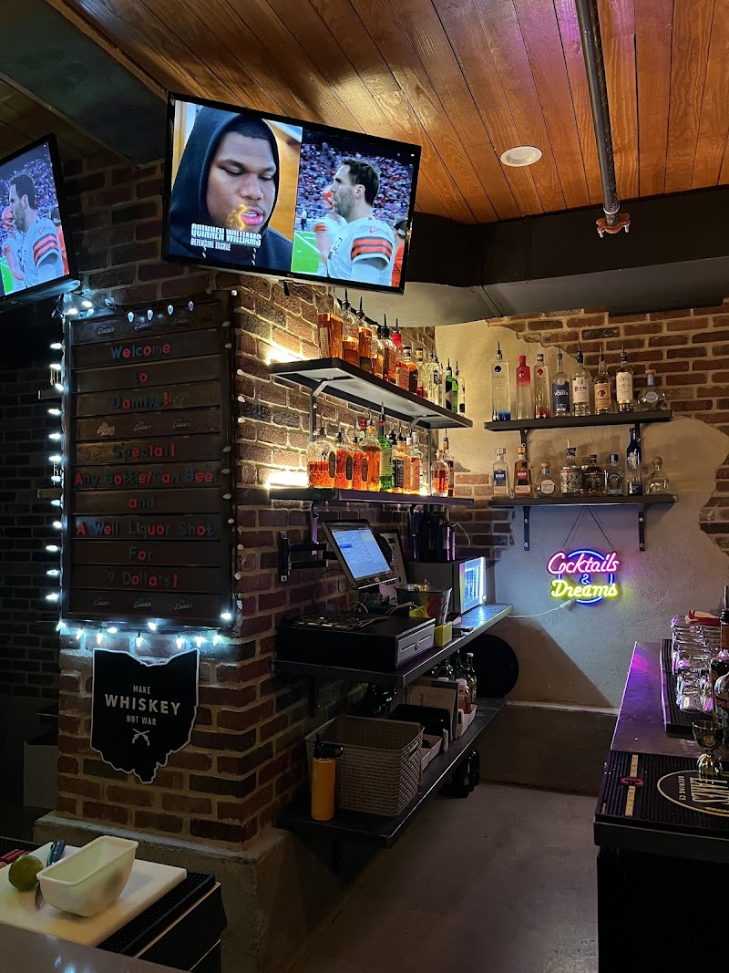 Danny’s In Tremont Cleveland atmosphere