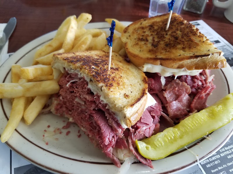Canary's Family Restaurant Cleveland food