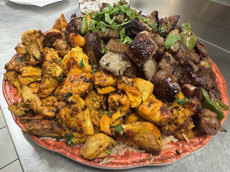 Khan Kitchen House Cleveland atmosphere