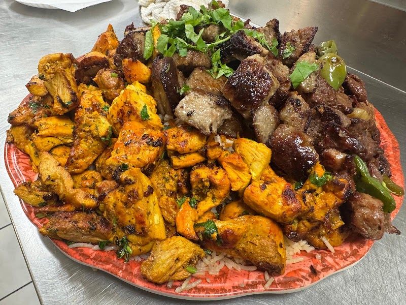 Khan Kitchen House Cleveland atmosphere