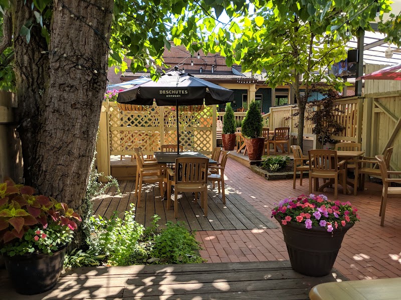 Ridgewood Kitchen & Spirits Cleveland atmosphere
