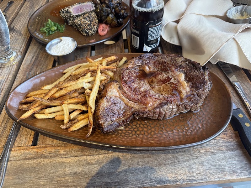 The Tavern at the Peter Allen Inn Cleveland food