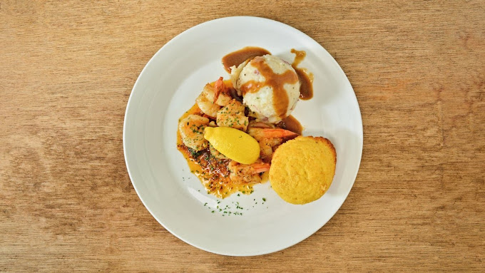Pica Pollo Dos Cleveland food