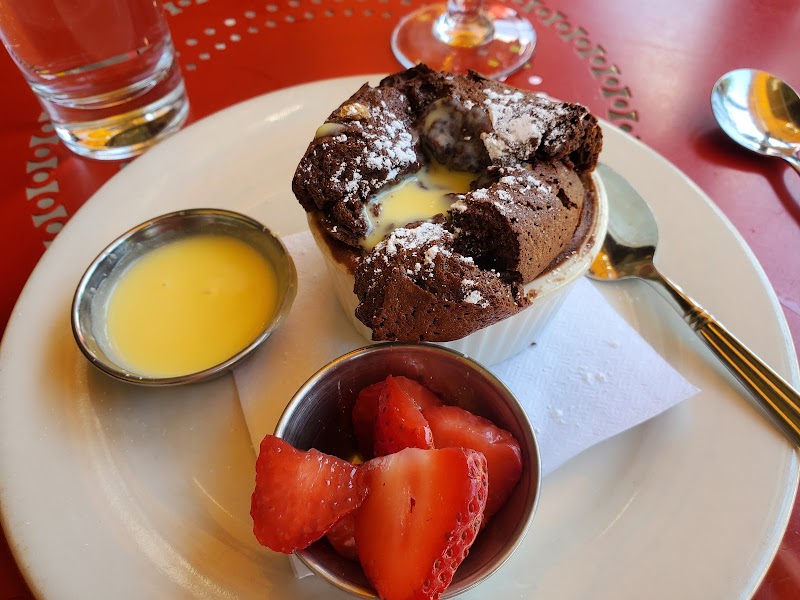 Le Petit Triangle Cafe Cleveland food