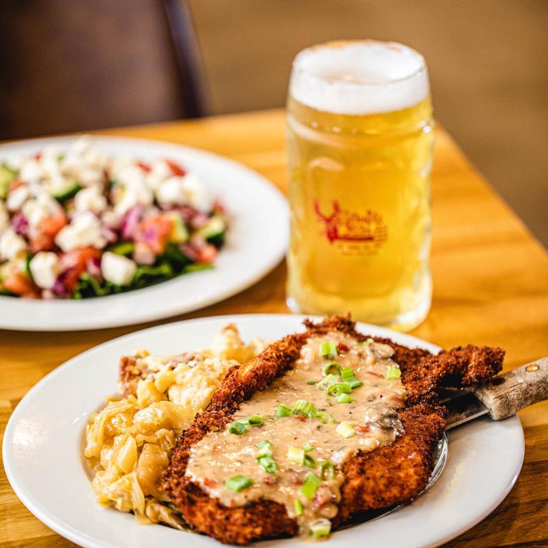 Schnitz Ale Brewery Cleveland atmosphere