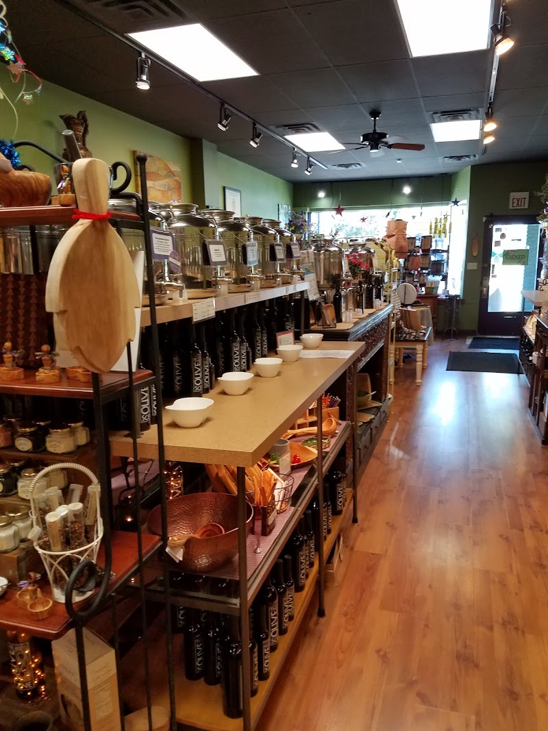 The Olive Scene Cleveland atmosphere