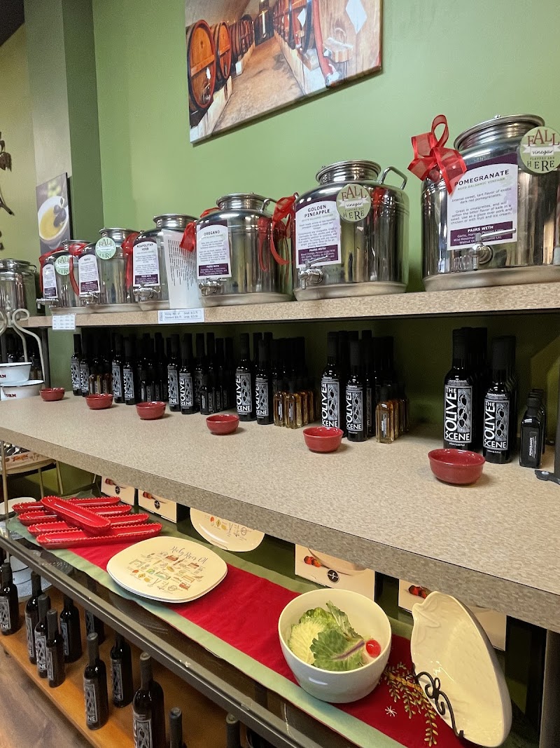 The Olive Scene Cleveland atmosphere