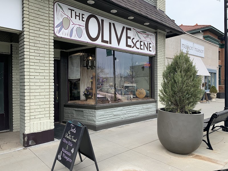 The Olive Scene Cleveland atmosphere