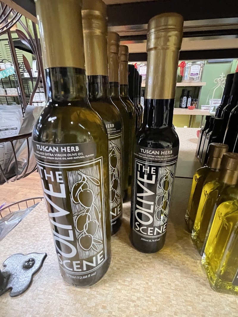 The Olive Scene Cleveland atmosphere