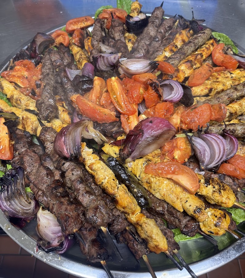 Dar AlYemen Restaurant مطعم دار اليمن Cleveland atmosphere