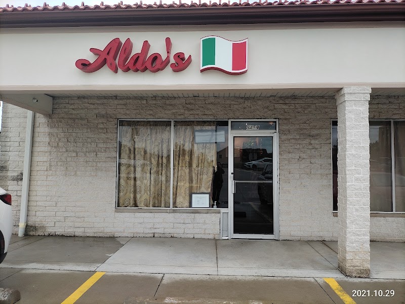 Aldo's Restaurant Cleveland atmosphere
