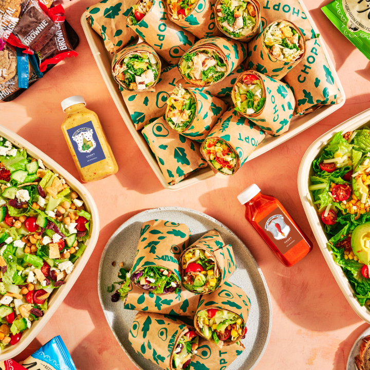 Chopt Creative Salad Co. Cleveland atmosphere