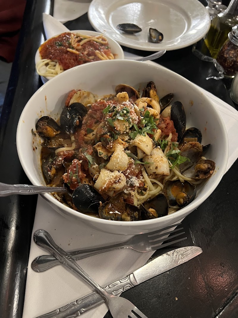 Bruno's Ristorante & Catering Cleveland atmosphere