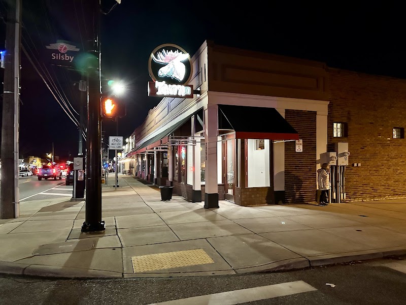 The Tavern Company Cleveland atmosphere