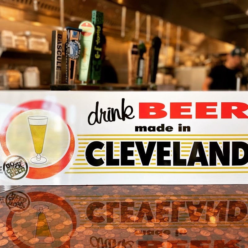 Boss ChicknBeer Seven Hills Cleveland atmosphere
