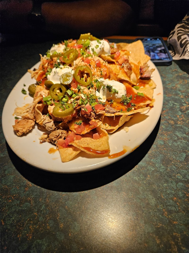 Smokey Bones Mentor Cleveland atmosphere