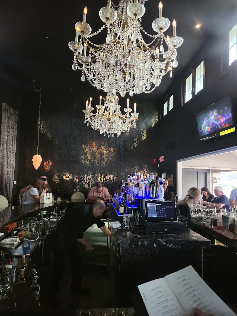 M Bevy Cleveland atmosphere
