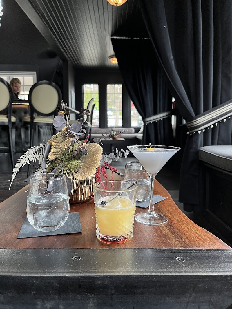 M Bevy Cleveland atmosphere