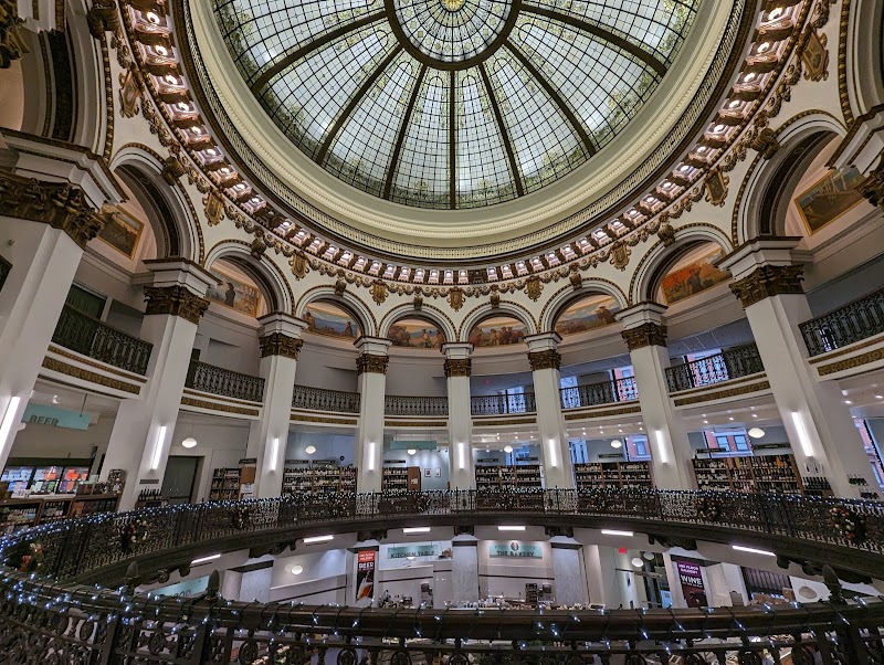 Metropolitan at The 9, Autograph Collection Cleveland atmosphere