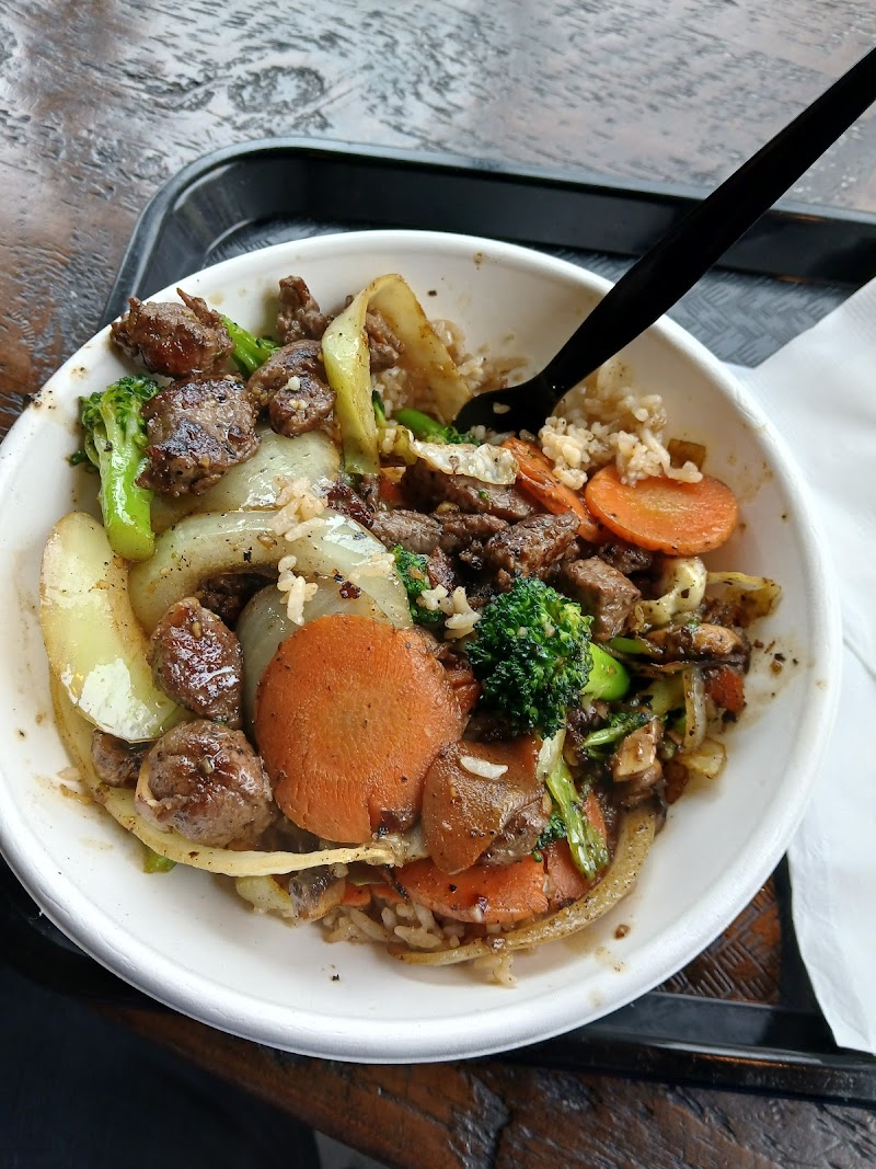 Soba Asian Kitchen Cleveland atmosphere