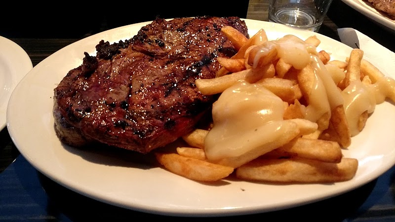 Travelers Grille Cleveland atmosphere