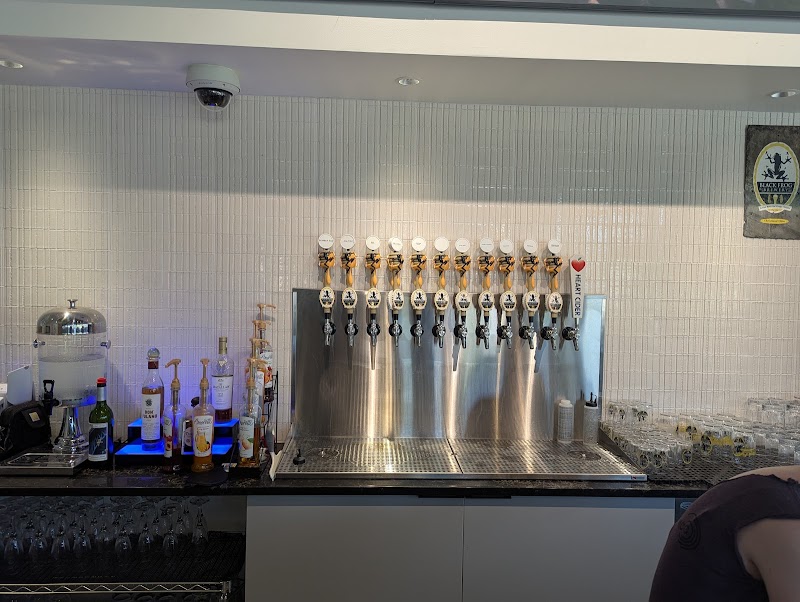 Black Frog Brewery Cleveland atmosphere