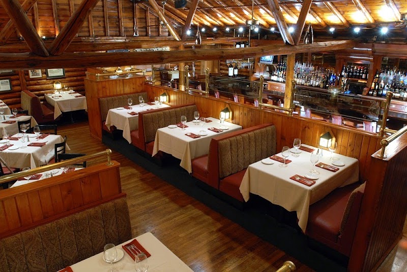 Cabin Club Cleveland interior