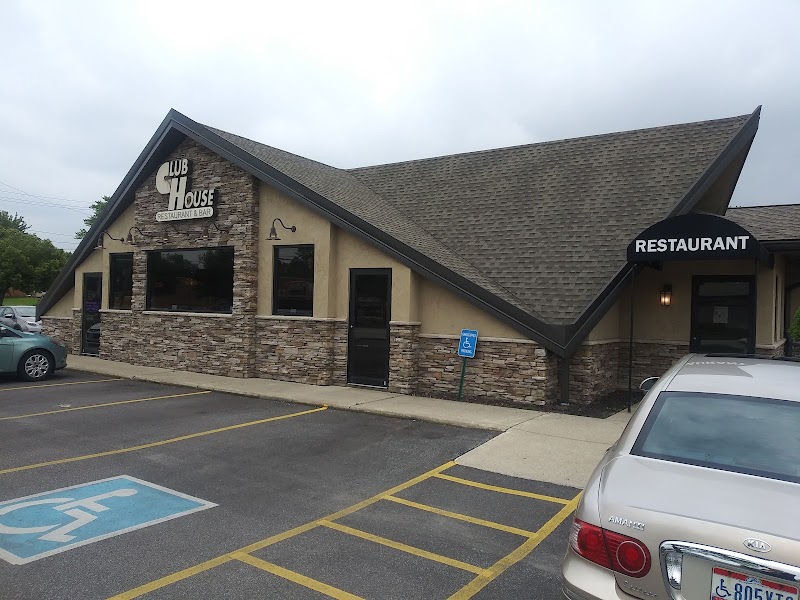 Clubhouse Restaurant + Bar Cleveland atmosphere