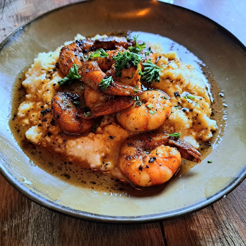 Salty Mary's Oyster Bar and Tavern Cleveland atmosphere