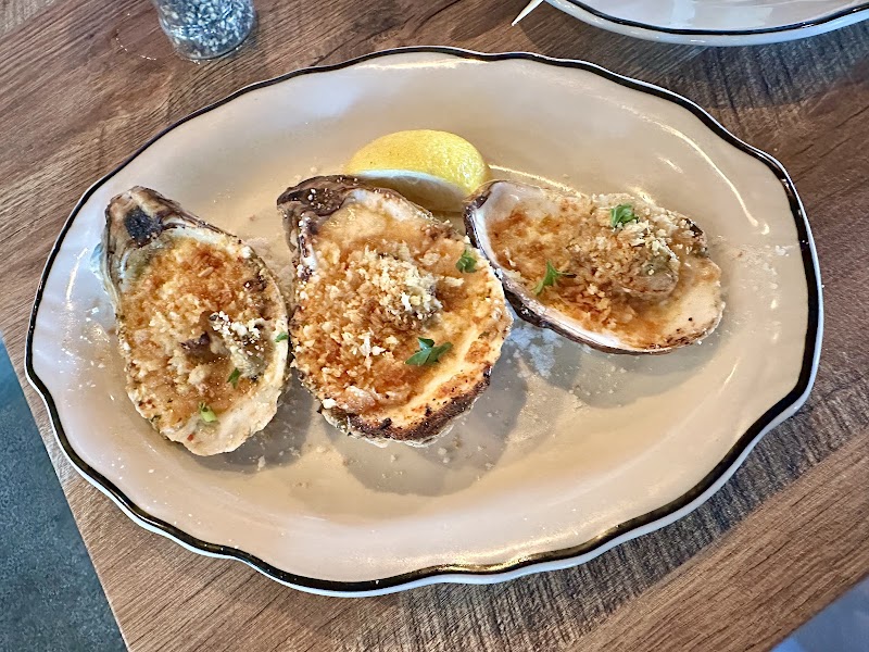 Salty Mary's Oyster Bar and Tavern Cleveland atmosphere