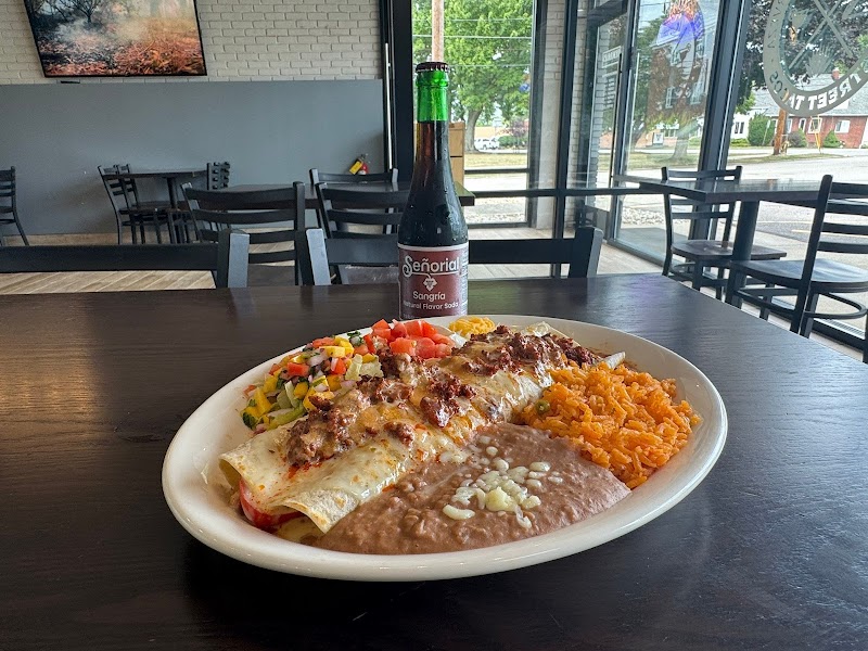 Federales Street Tacos Cleveland food
