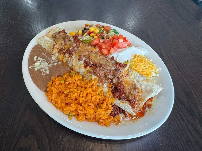 Federales Street Tacos Cleveland atmosphere