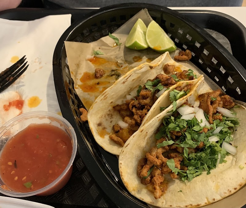 Federales Street Tacos Cleveland atmosphere