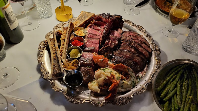 Tutto Carne Cleveland atmosphere