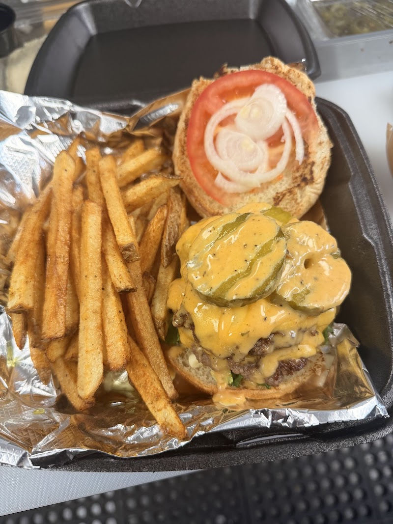 BMDS ComfortFood Cleveland food
