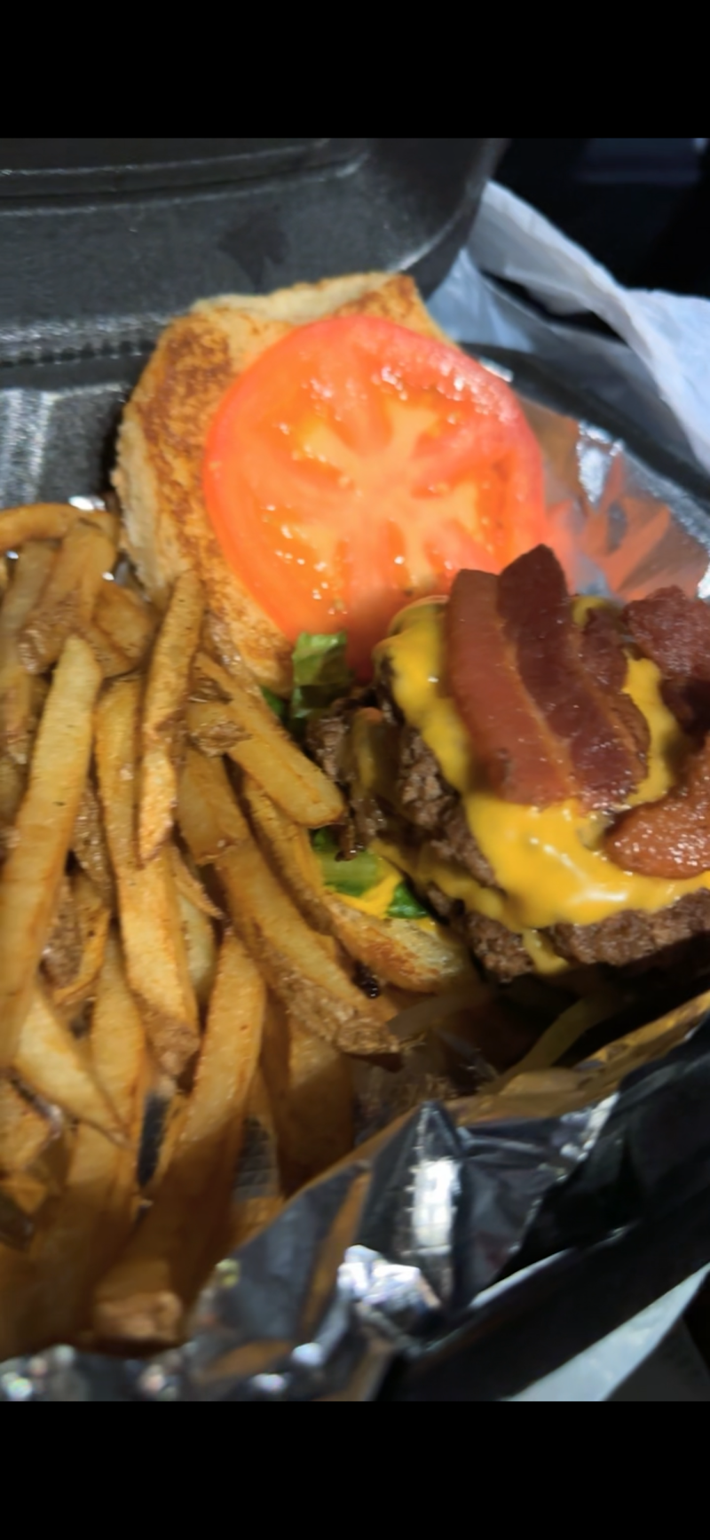 BMDS ComfortFood Cleveland atmosphere